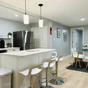 Holiday home Comfy Lower Lvl With Jetted Tub Near Uptown And Unc, Charlotte